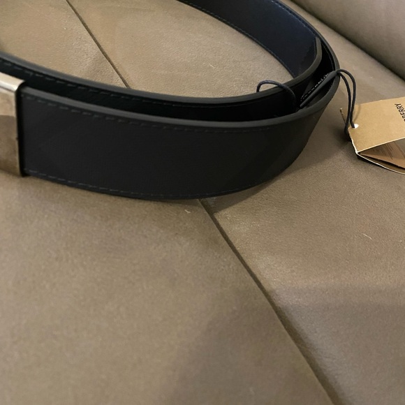 NWD Burberry Plaque Buckle London Check Belt 34/85 Dark Charcoal/Black Read Desc - Picture 5 of 9